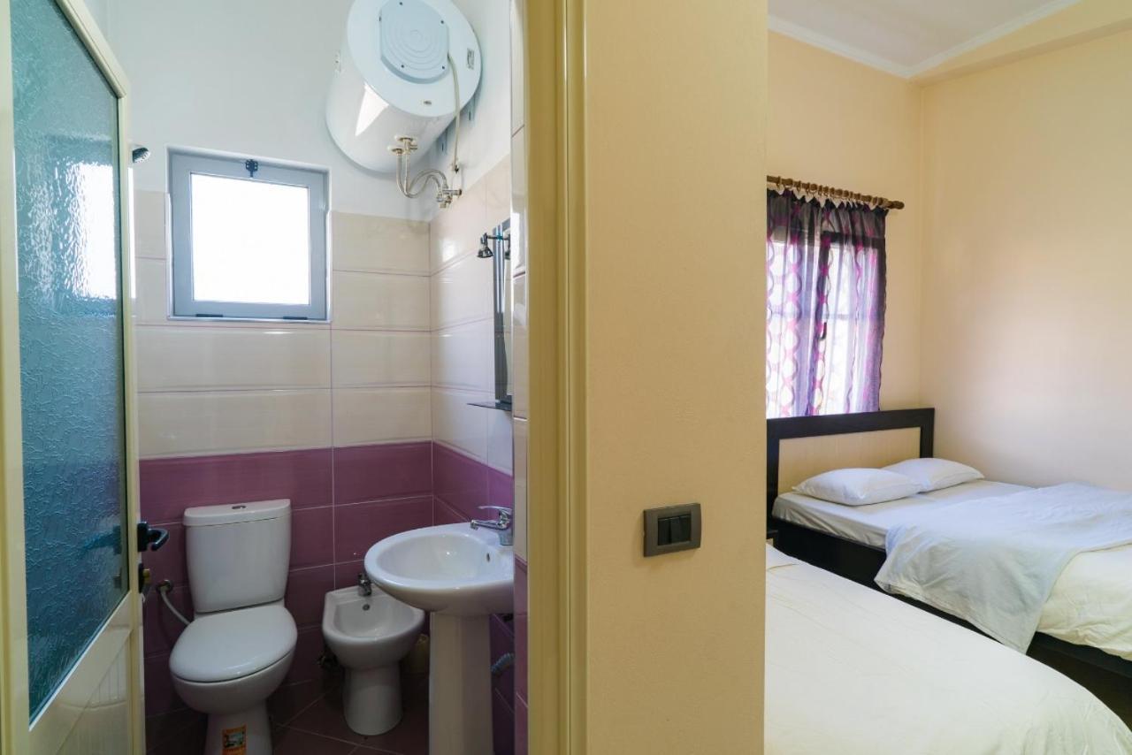 Shpetimi Hotel 3*